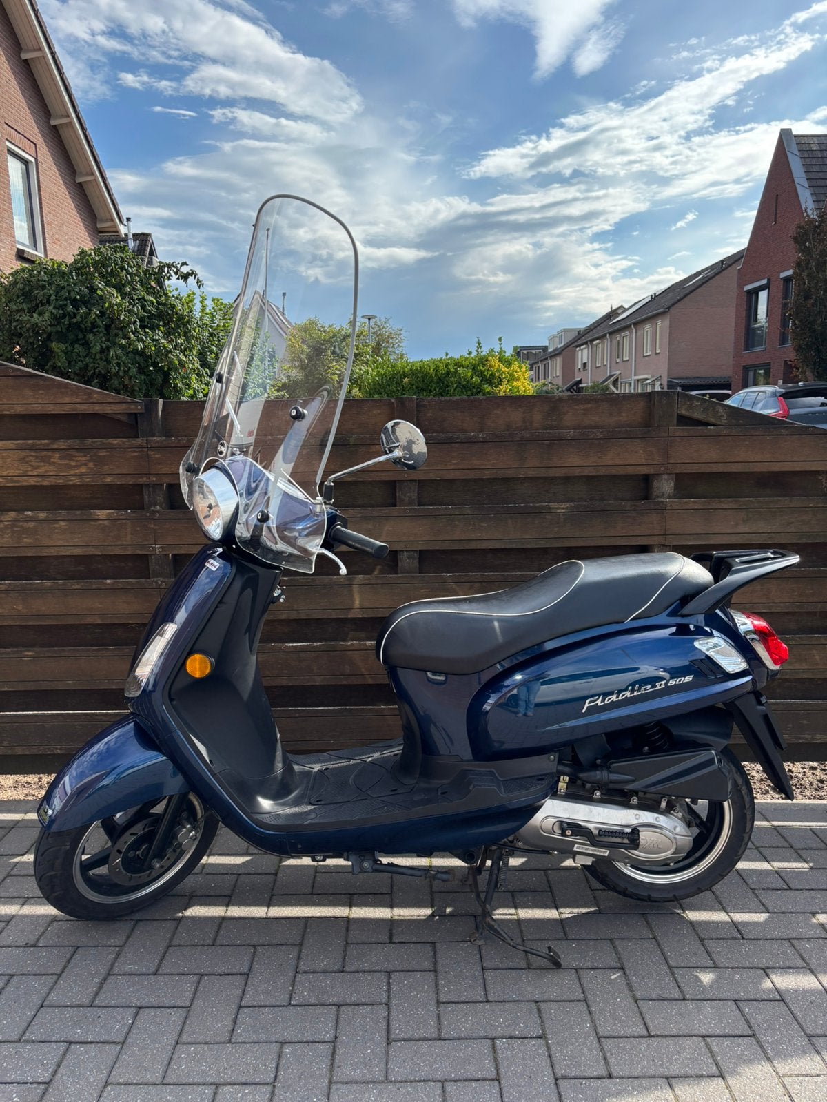 Scooter Sym Fiddle 2 blauw, Fietsen en Brommers, Scooters | SYM, Ophalen, Maximaal 45 km/u, Zo goed als nieuw, Benzine