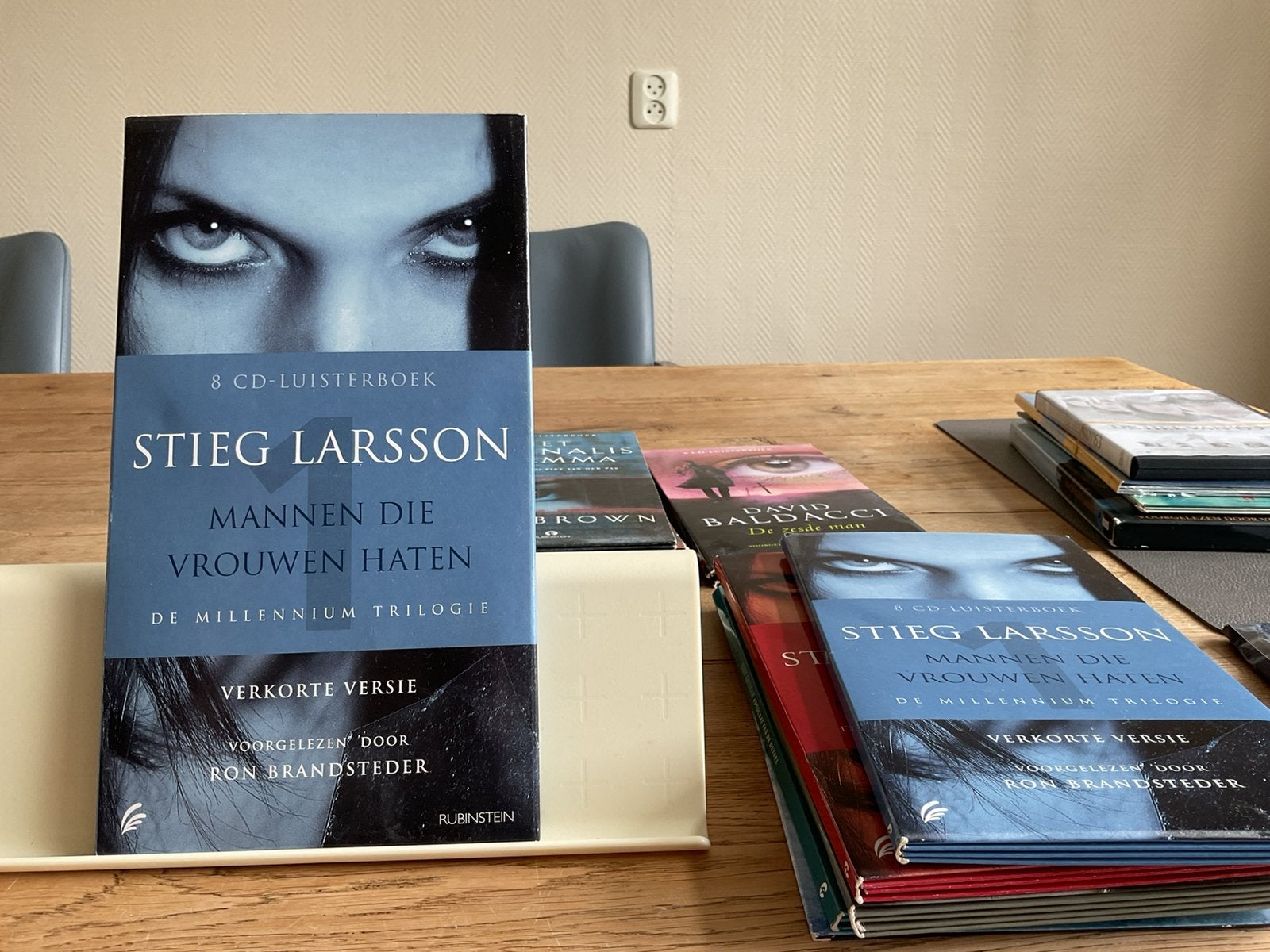 Stieg Larsson - Mannen die vrouwen haten, Ophalen of Verzenden, Stieg Larsson