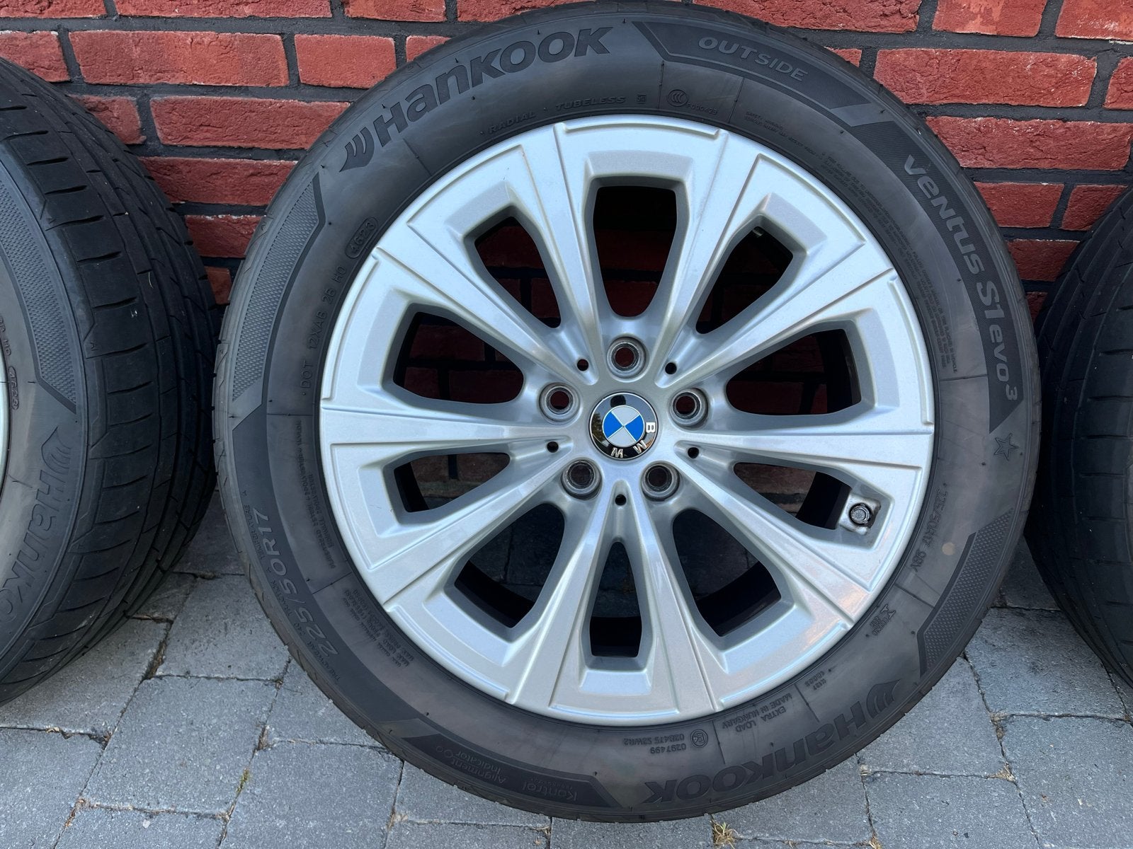 BMW 17 inch velgen met Hankook Ventus S1 evo3 zomerbanden, Ophalen