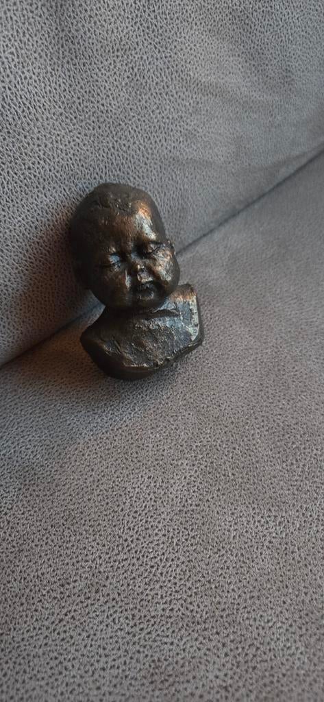 Geert Kunen Bronzen Buste van Babyhoofd - Uniek Kunstwerk, Overige onderwerpen, Minder dan 20 cm, Buste, Ophalen of Verzenden