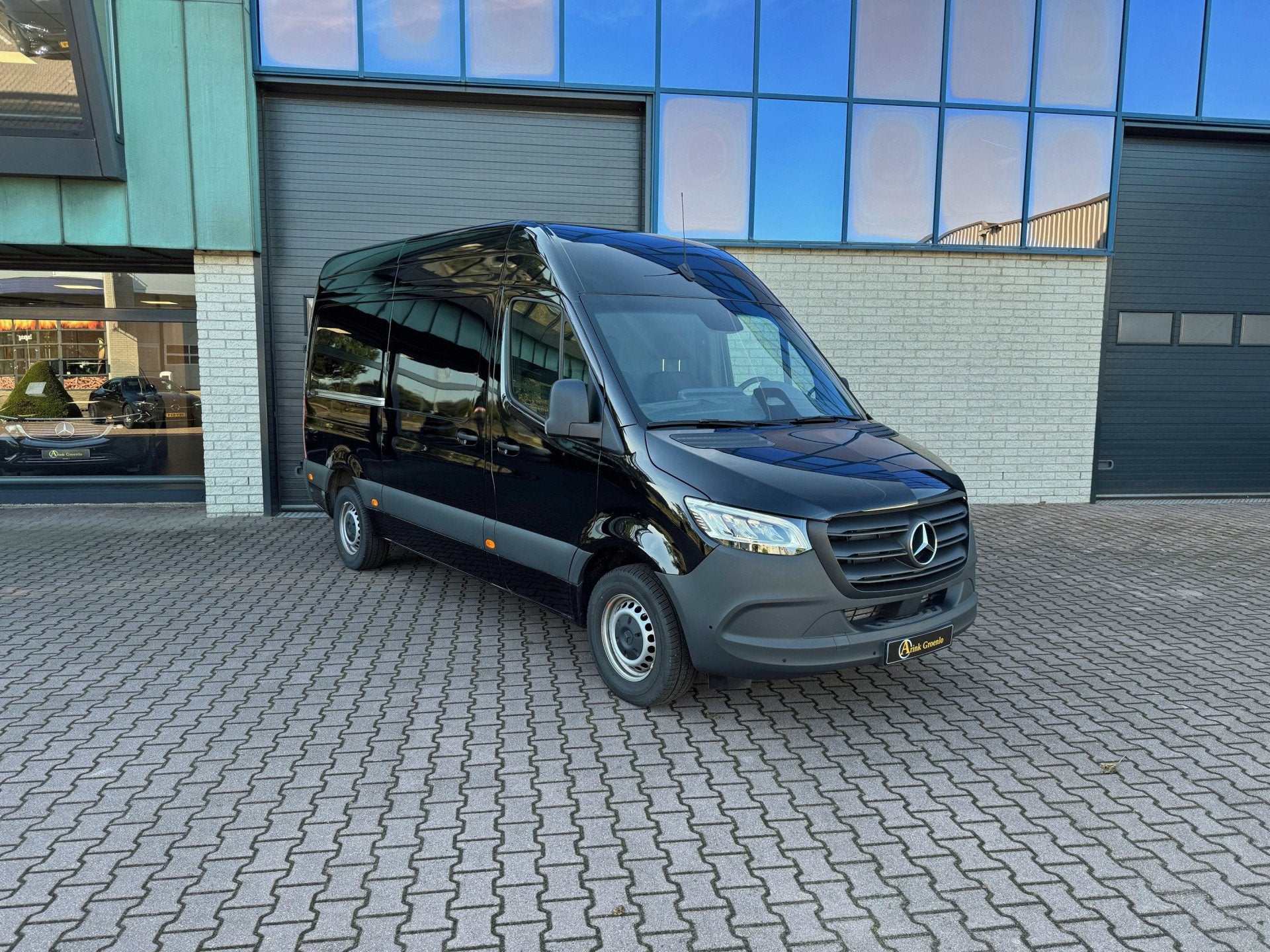 Mercedes-Benz Sprinter 319 Pro L2H2 BPM vrij 9G-Tronic Mbux, Auto's, Automaat, 12 maanden, Gebruikt, Zwart