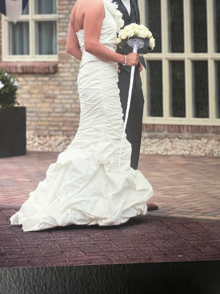 Elegante Trouwjurk Linea Raffaelli voor 400 euro, Ophalen of Verzenden, Zo goed als nieuw, Wit, Trouwjurk