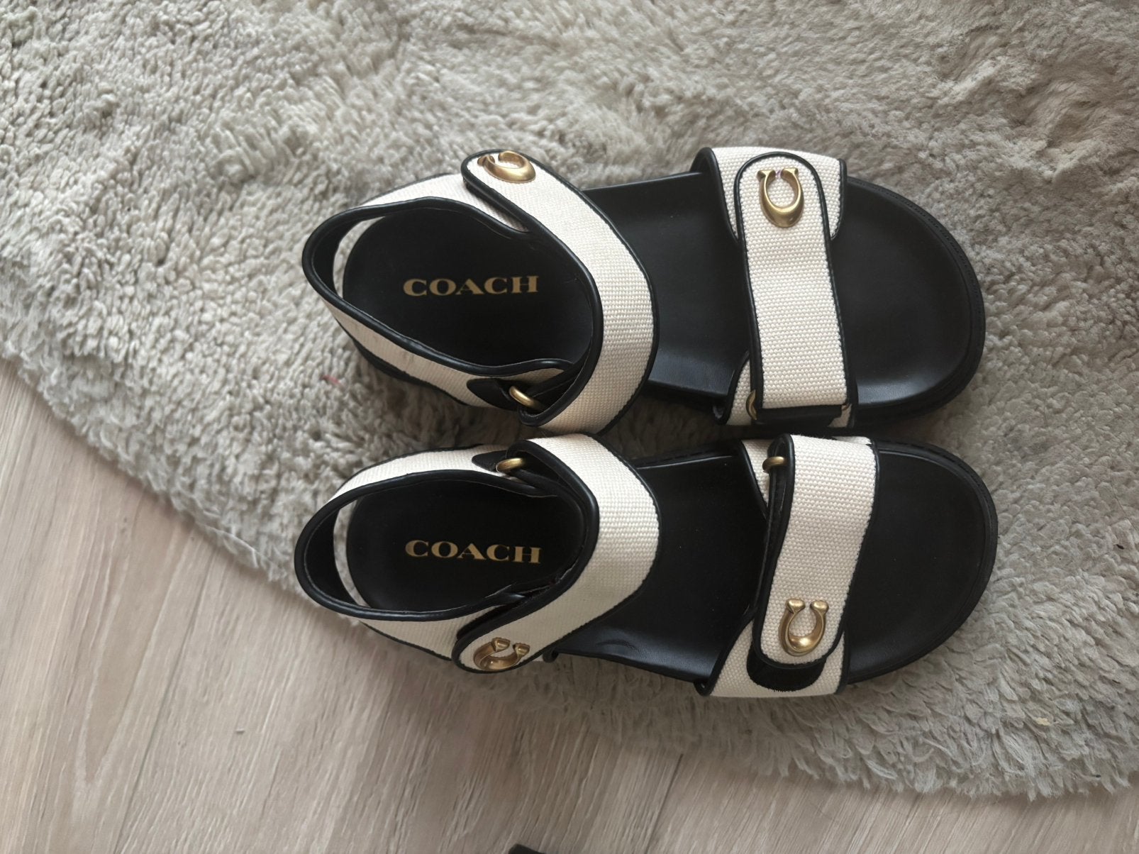 Coach sandalen, Kleding | Dames, Verzenden, Zo goed als nieuw