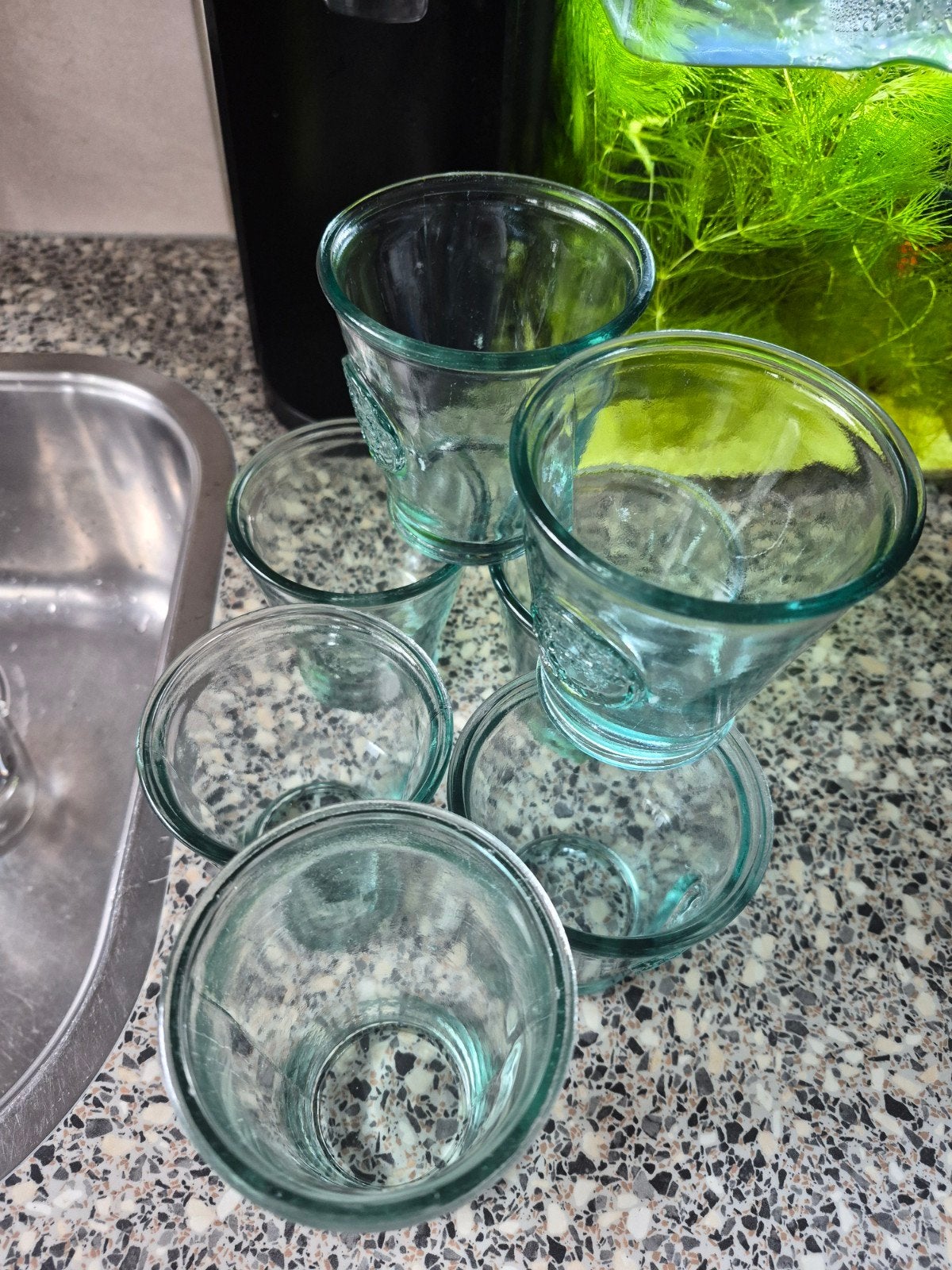 6 kleine en 1 groot glas 100 % gerecycled Vidrios San Miquel, Huis en Inrichting, Ophalen, Glas of Glazen, Nieuw, Glas