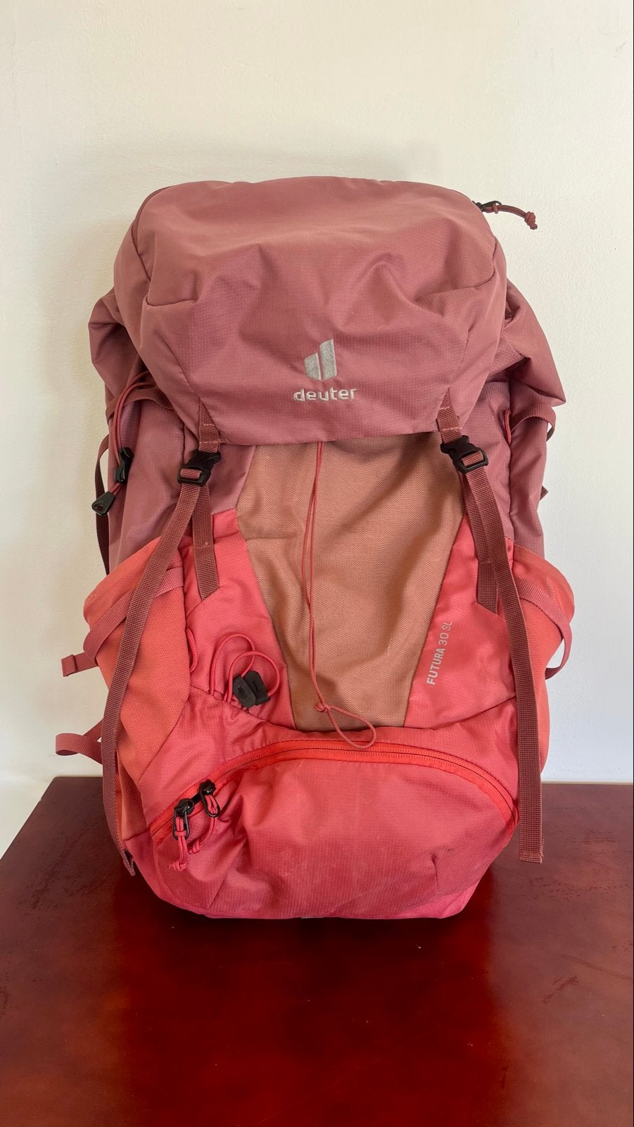 Deuter Futura 30 SL Dames Trekking Rugzak - Zo goed als nieu, 25 tot 40 cm, Ophalen of Verzenden, Zo goed als nieuw, Trekking