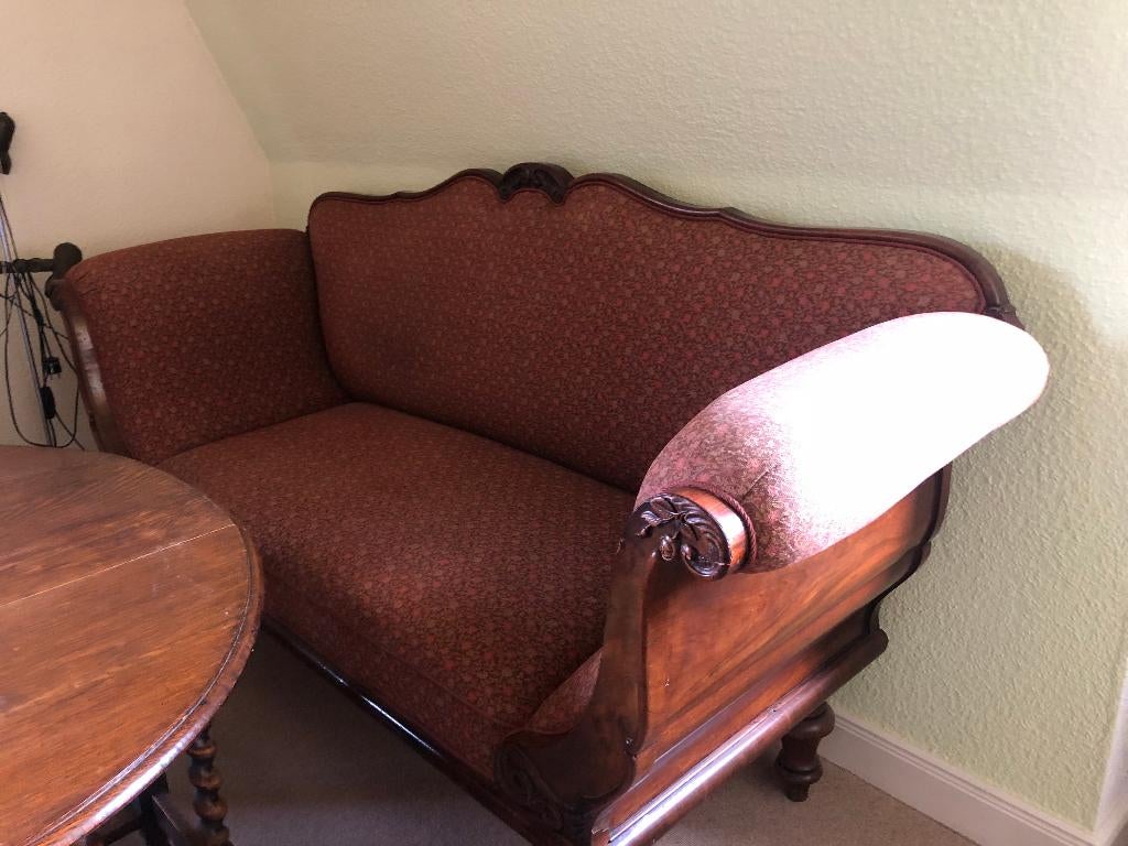 Biedermeier bankstel, Ophalen