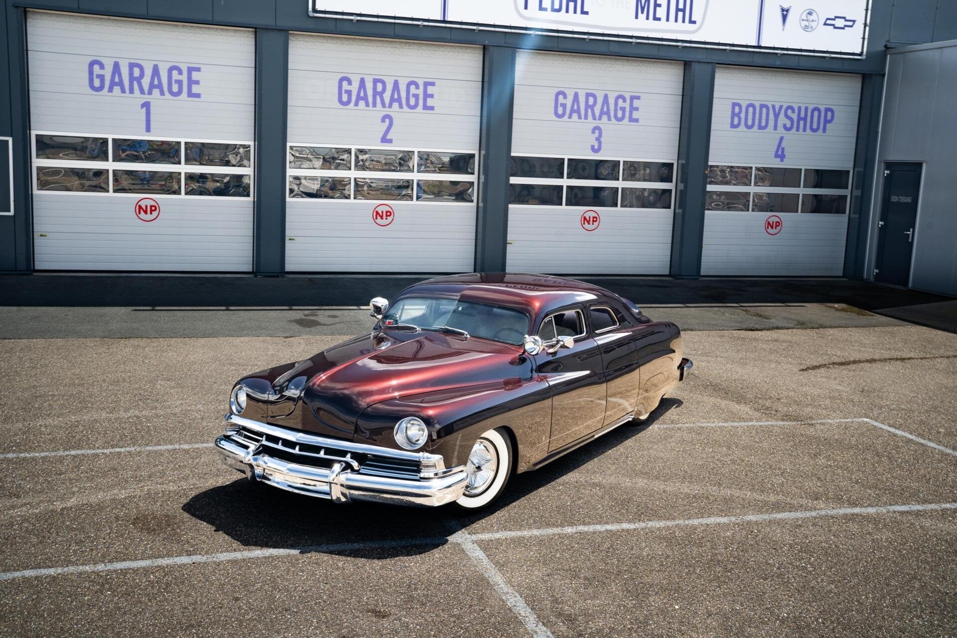 1951 Lincoln Cosmopolitan "Linczilla" | Chop Top Lead Sled, Auto's, Automaat, Bedrijf, Grijs, Achterwielaandrijving