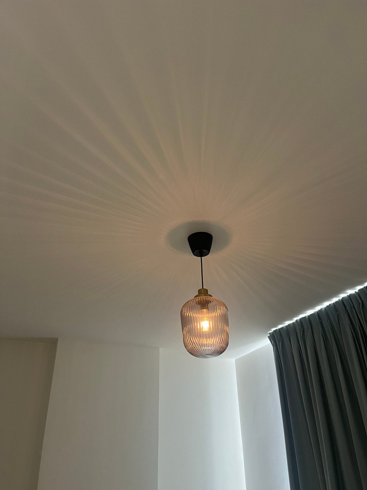 Leuke glaze hanglamp, Ophalen, Zo goed als nieuw, Glas, E27 (groot)