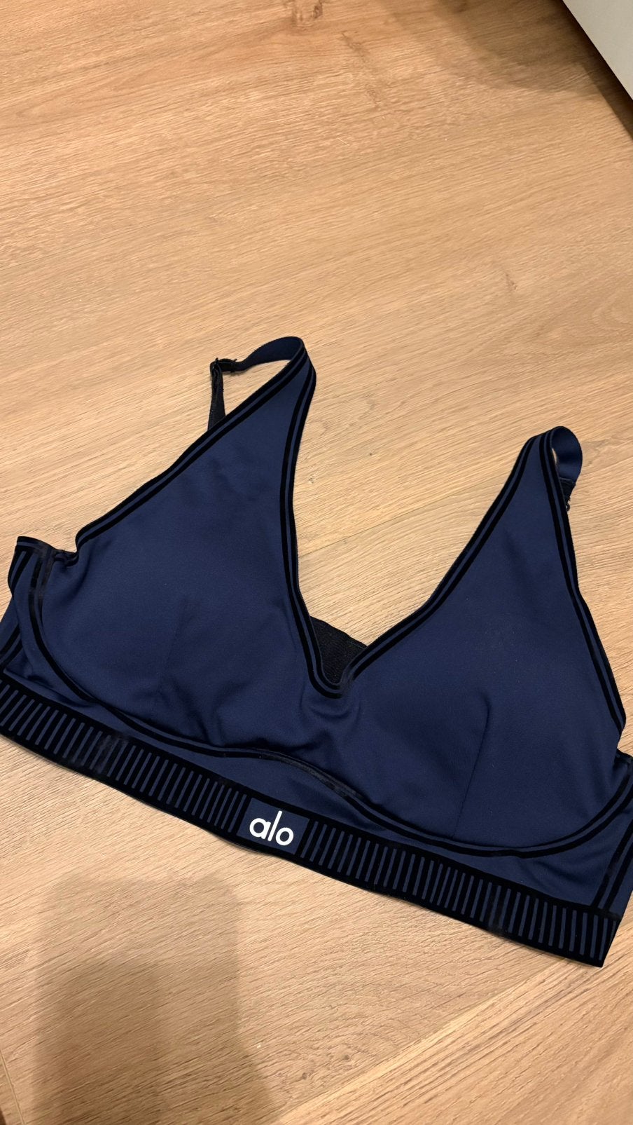 Alo sportbh, Kleding | Dames, Sportkleding, Ophalen of Verzenden, Nieuw, Maat 38/40 (M), Blauw