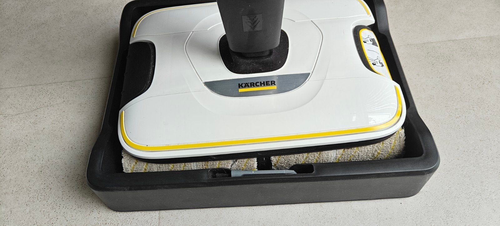 Kärcher FC 7 Cordless draadloze vloerreiniger wit-geel, Ophalen, Zo goed als nieuw, Vloerreiniger, Overige merken