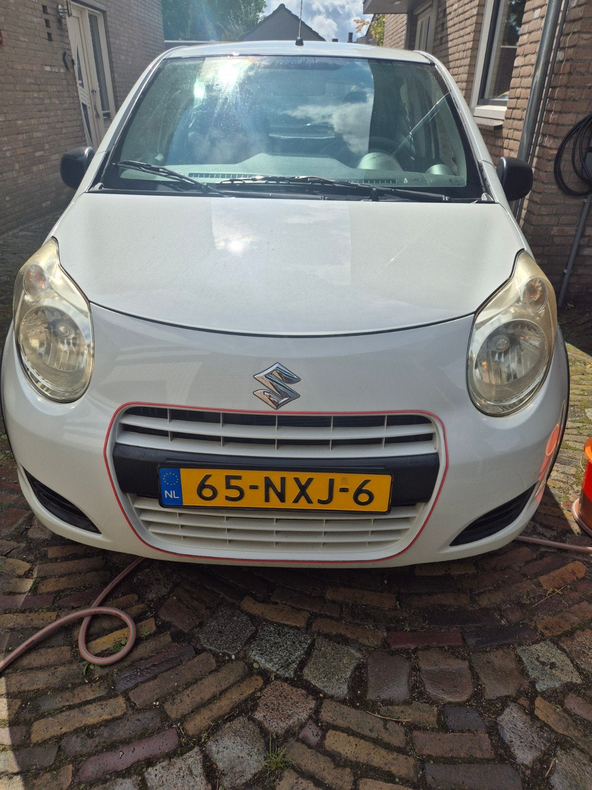 suzuki alto 5d black and white, Leder, Particulier, Te koop, Benzine