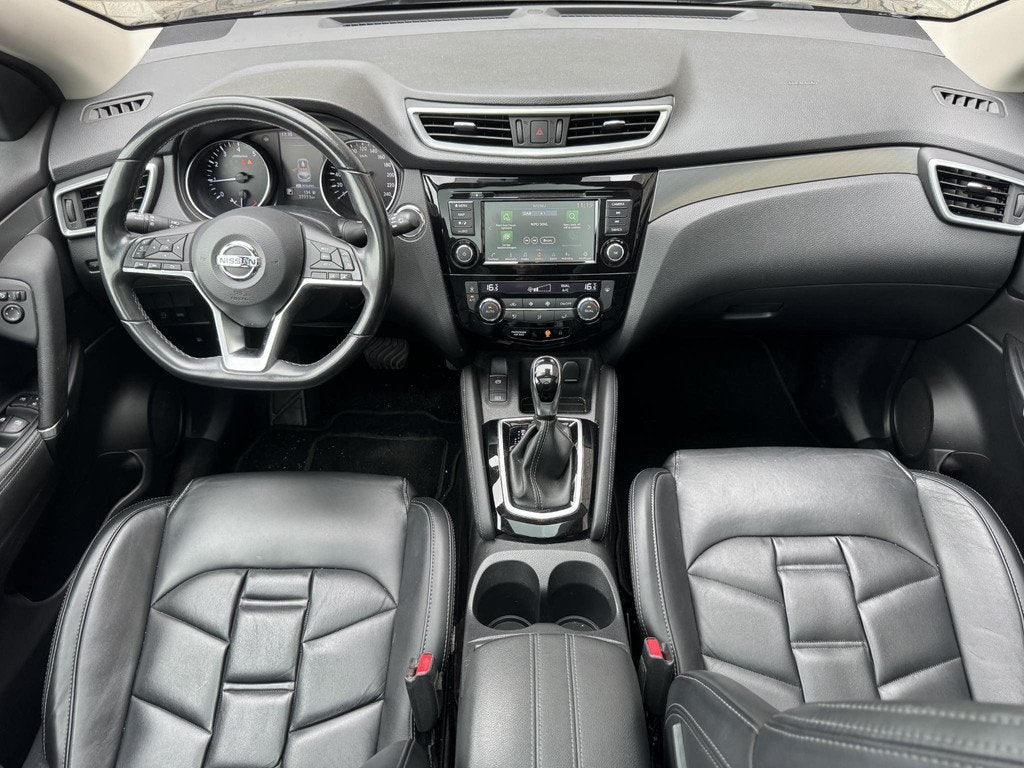 Nissan Qashqai 1.3 DIG-T Premium Edition | Trekhaak | Leder, Auto's, Nissan, Gebruikt, Zwart, Leder, Bedrijf