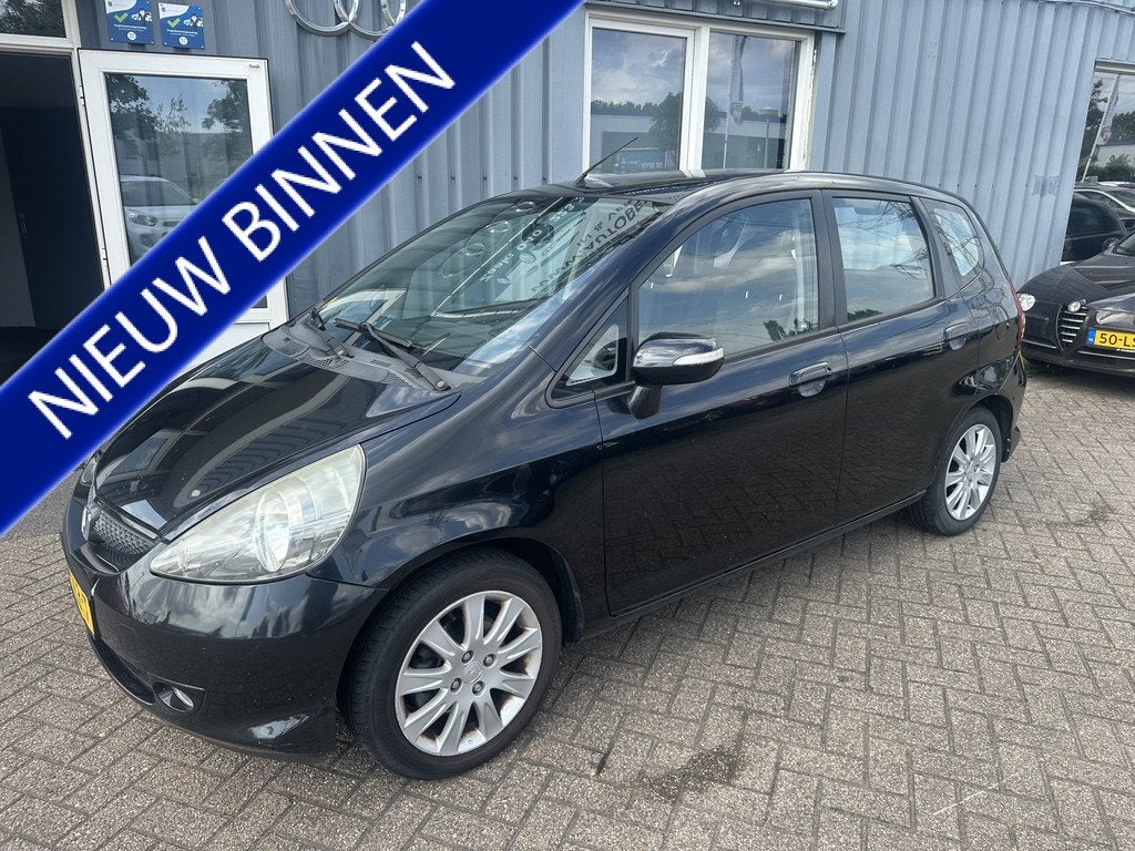Honda Jazz 1.4 ES (bj 2006, automaat), Auto's, 83 pk, 4 cilinders, Zwart, Bedrijf