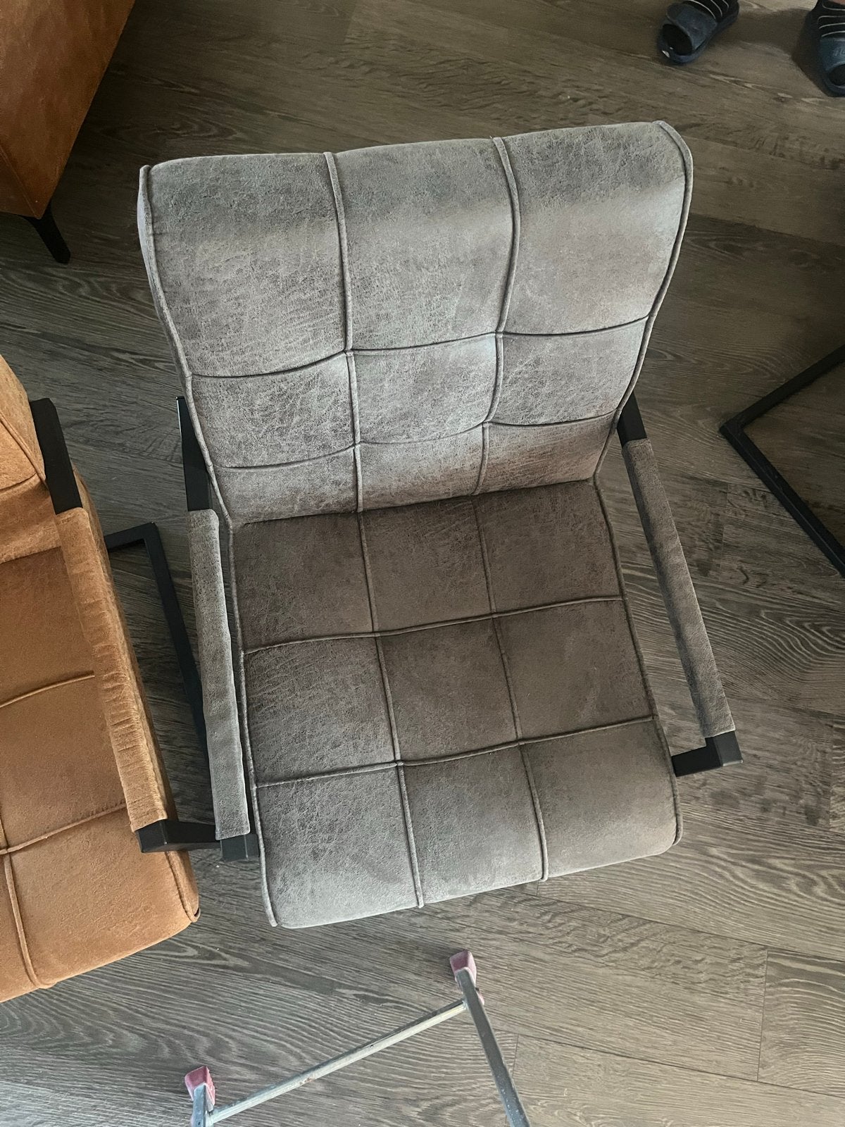 tv kast,4 stoelen en salontafeltjes mango hout met staal, Huis en Inrichting, Tafels | Eettafels, Ophalen, Gebruikt, Rond, Minder dan 50 cm