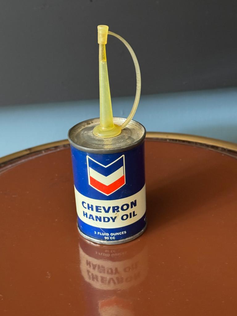 Zeldzaam - chevron handy oil blikje - 3 fluid ounces  90 cc., Antiek en Kunst, Ophalen of Verzenden