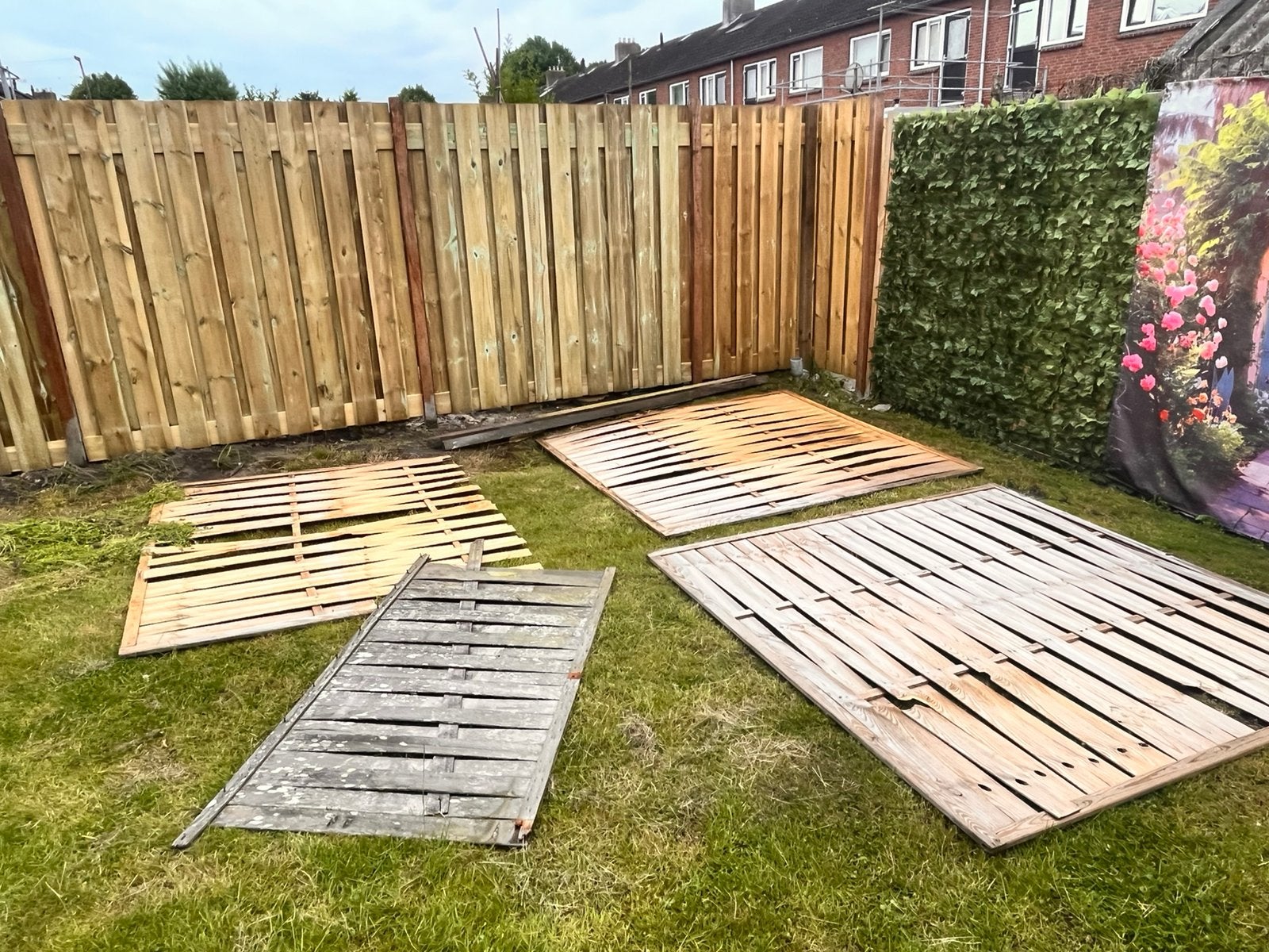 Schutting 180x180 incl 2 palen, Tuin en Terras, Schuttingen, Ophalen, Minder dan 3 meter, Hout, 1 tot 2 meter