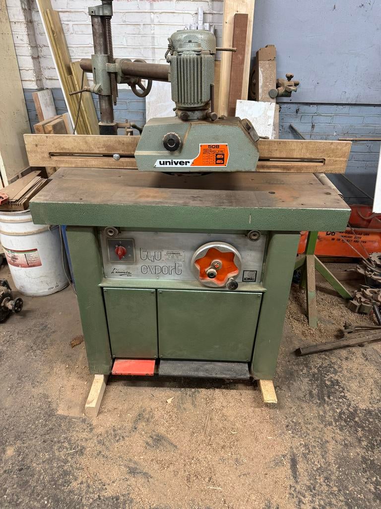 Freesbank met freeskoppen - Universele freesmachine, Doe-het-zelf en Verbouw, Gereedschap | Freesmachines, Ophalen, Acimall, Gebruikt