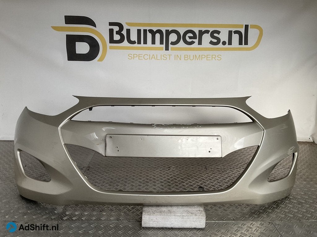 Bumper Hyundai i10 2011-2013 86511-0X210 Voorbumper E3-16716, Bumper