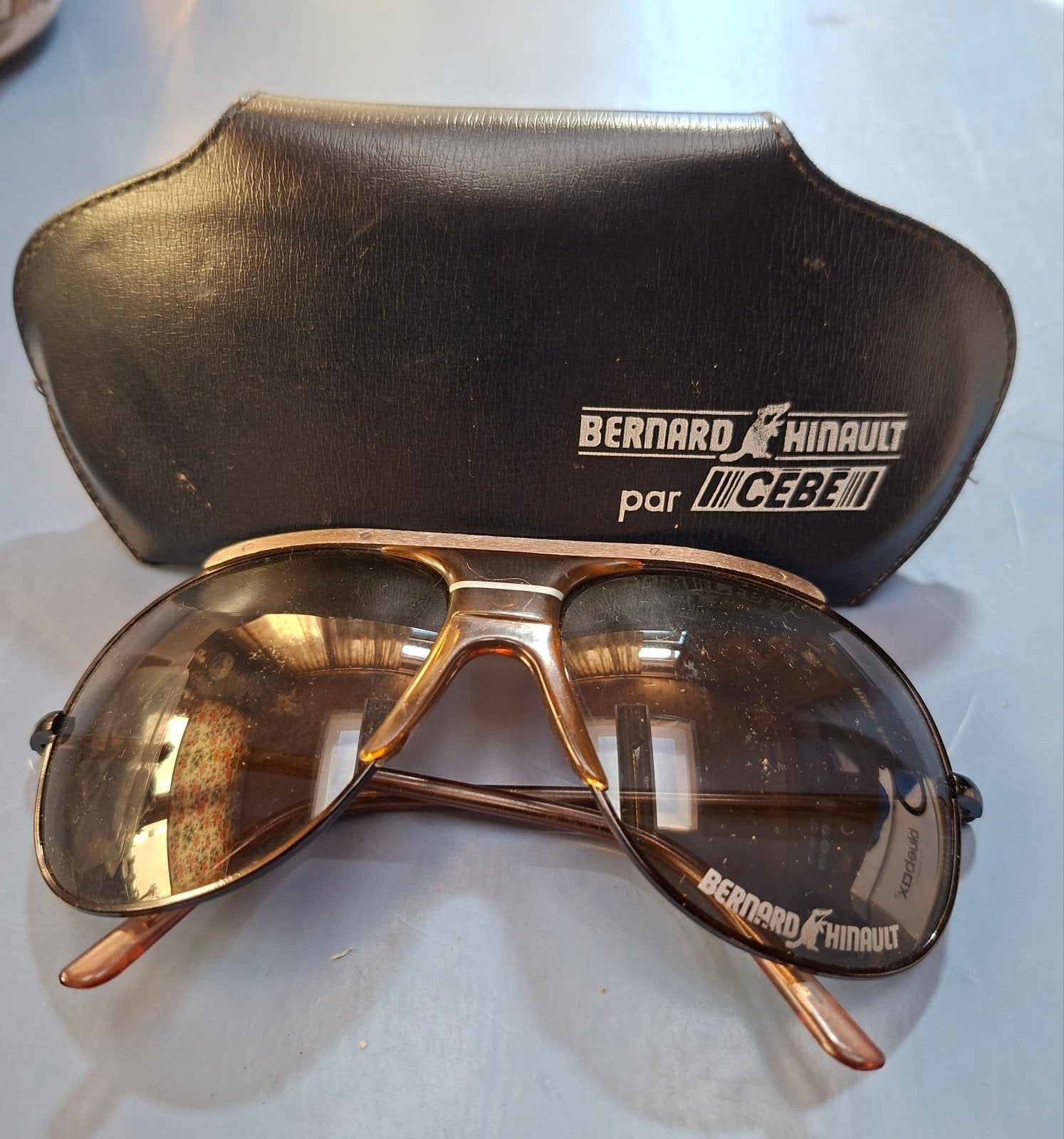 Vintage Bernard Hinault by Cébé zonnebril met etui, Overige merken, Gebruikt, Zonnebril, Bruin