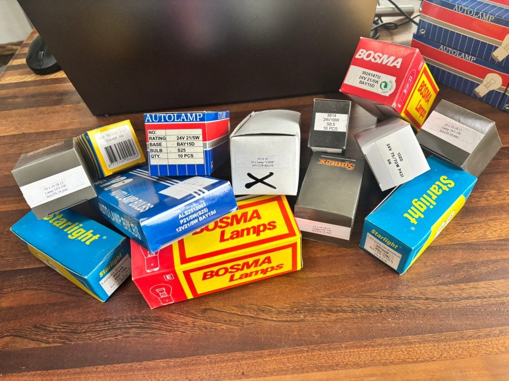 Assortiment Autolampen 24V ruim 120 stuks KOOPJE, Ophalen of Verzenden, Nieuw, Overige merken, Verlichting