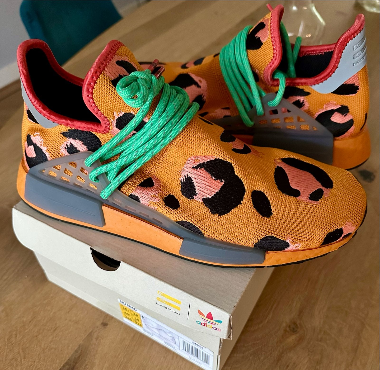 Adidas HU NMD Originals Leopard Print Maat 44 2/3 EU, Overige kleuren, Nieuw, Ophalen of Verzenden, Sneakers of Gympen