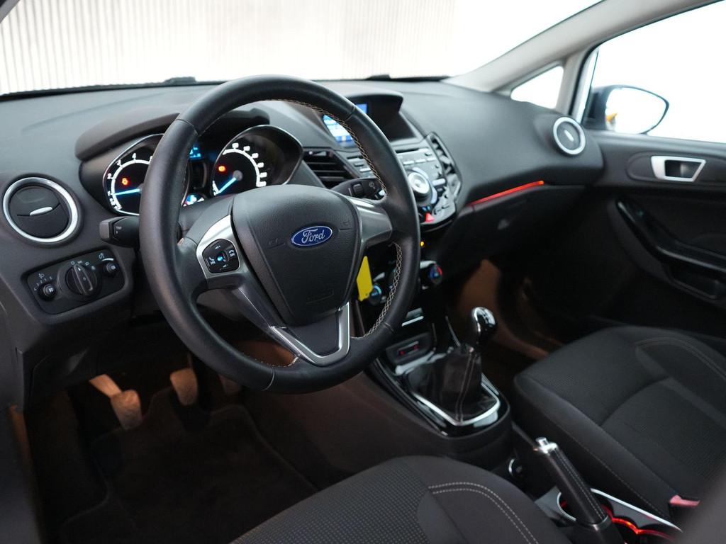 Ford Fiesta 1.0 100pk Titanium |black pack|bluetooth|navigat, Voorwielaandrijving, Electronic Stability Program (ESP), Bedrijf
