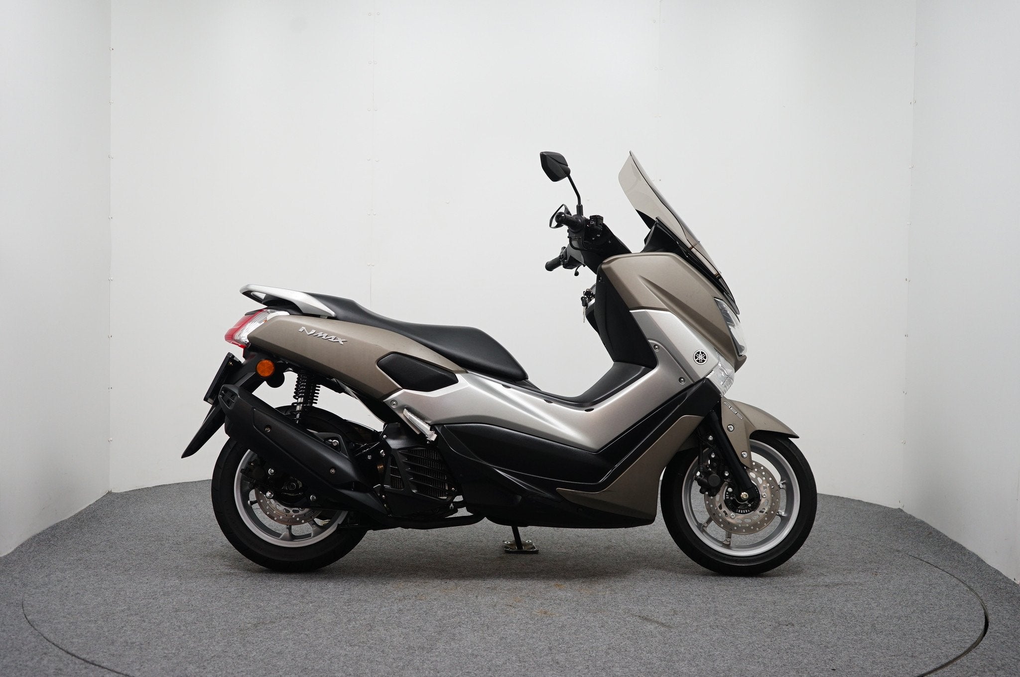 Yamaha N-MAX 125 ABS (bj 2017), Motoren, Scooter, 125 cc, 11 kW of minder, ABS