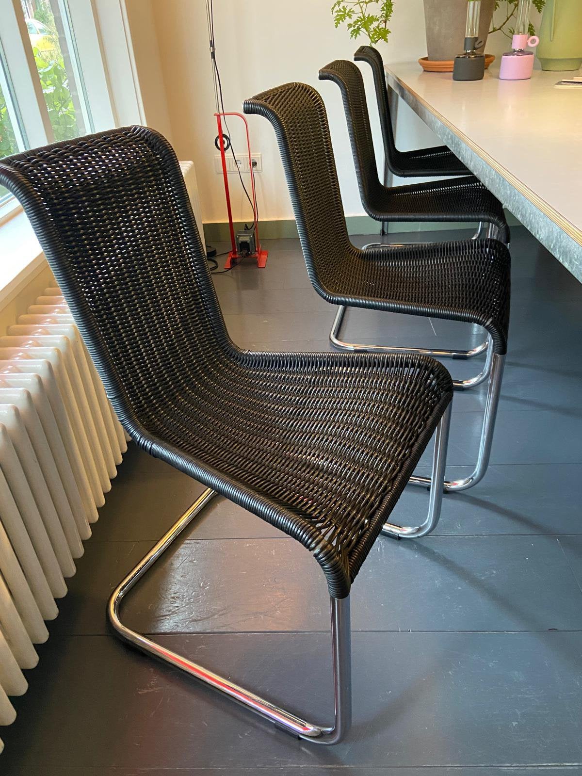 6x Tecta B20, eetkamerstoelen vintage, Ophalen, Bauhaus, Zwart, Vijf, Zes of meer stoelen