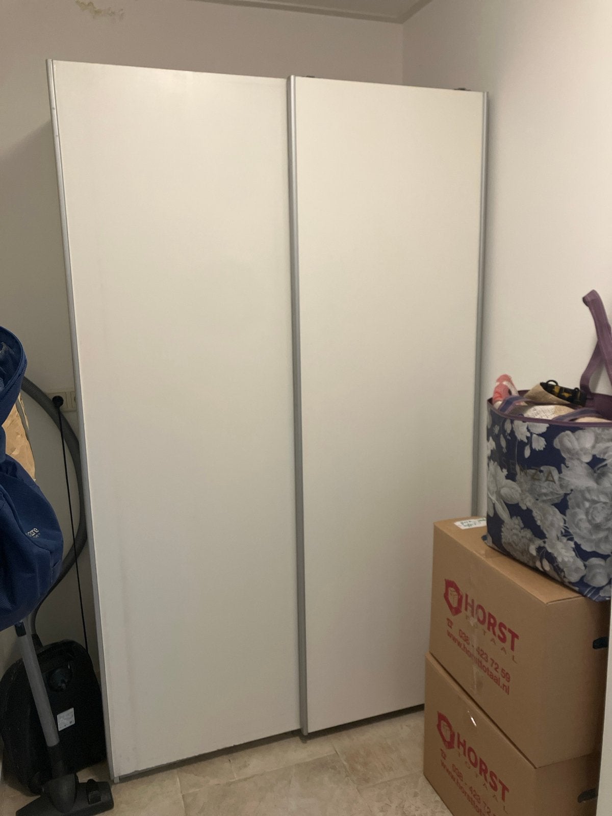 Gratis kast met schuifdeuren en roede - 200x120x53 cm, Ophalen, Gebruikt, 100 tot 150 cm, 200 cm of meer