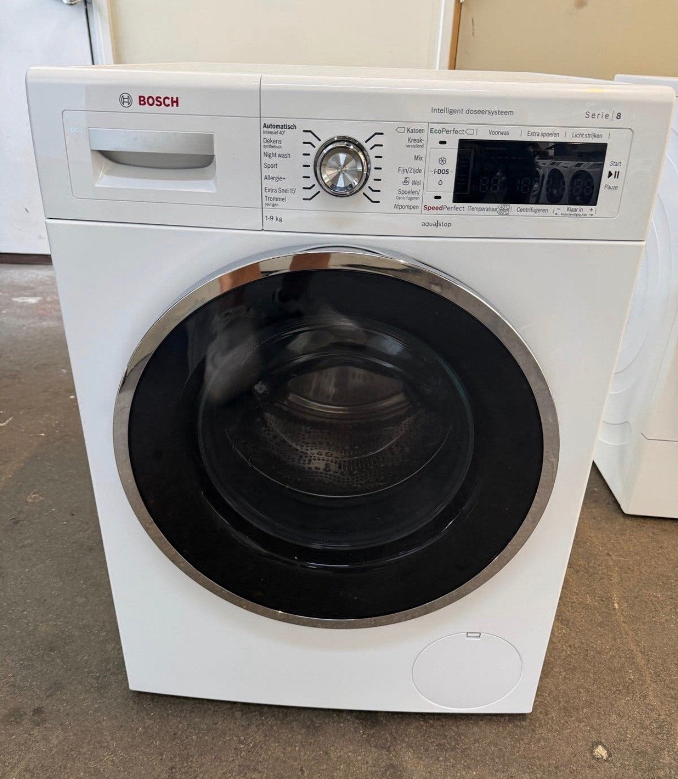 Bosch Serie 8 Wasmachine XXL Trommel 9 kg + i-DOS, Ophalen, 1200 tot 1600 toeren, Gebruikt, 8 tot 10 kg