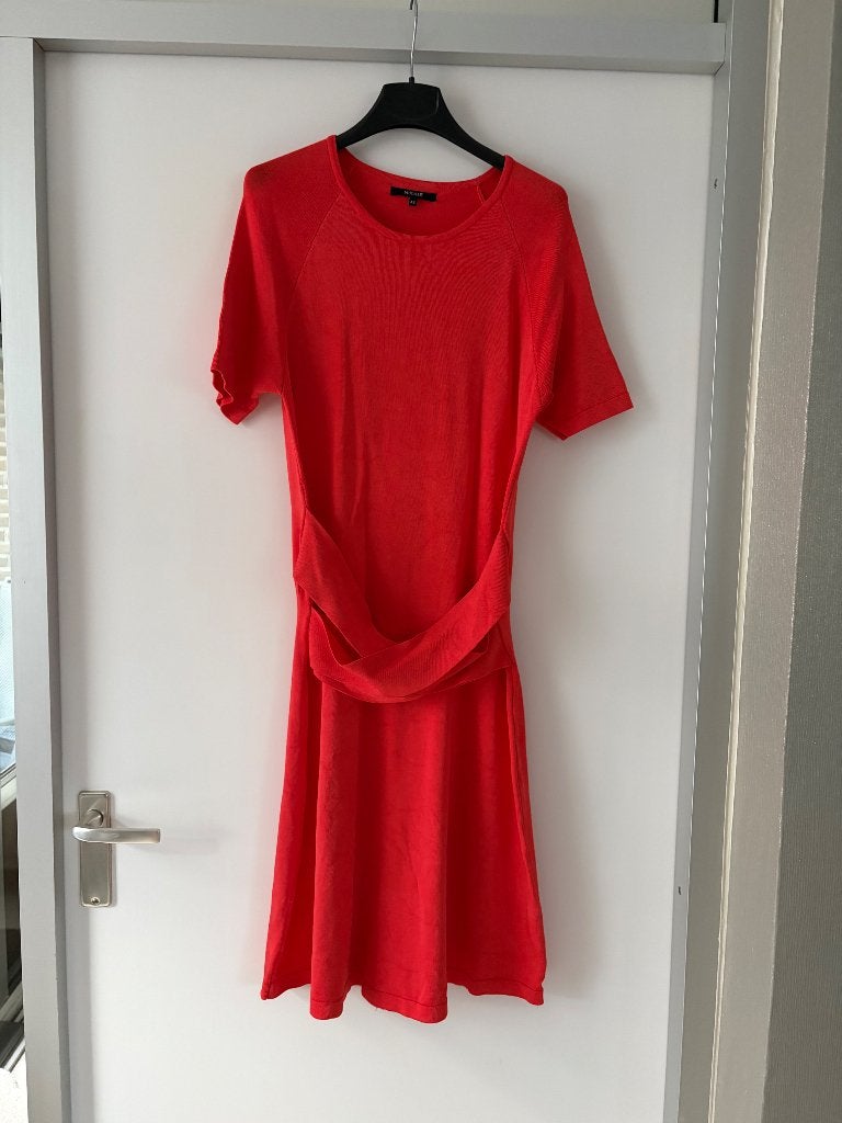 Nikkie jurk in goede staat in maat 42, Zwart, Maat 42/44 (L), Ophalen of Verzenden, Zo goed als nieuw