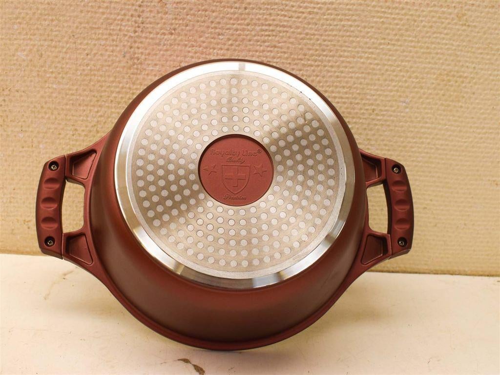 Royalty Line pan 51311, Ophalen of Verzenden, Gebruikt, Gietijzer, Koekenpan of Braadpan