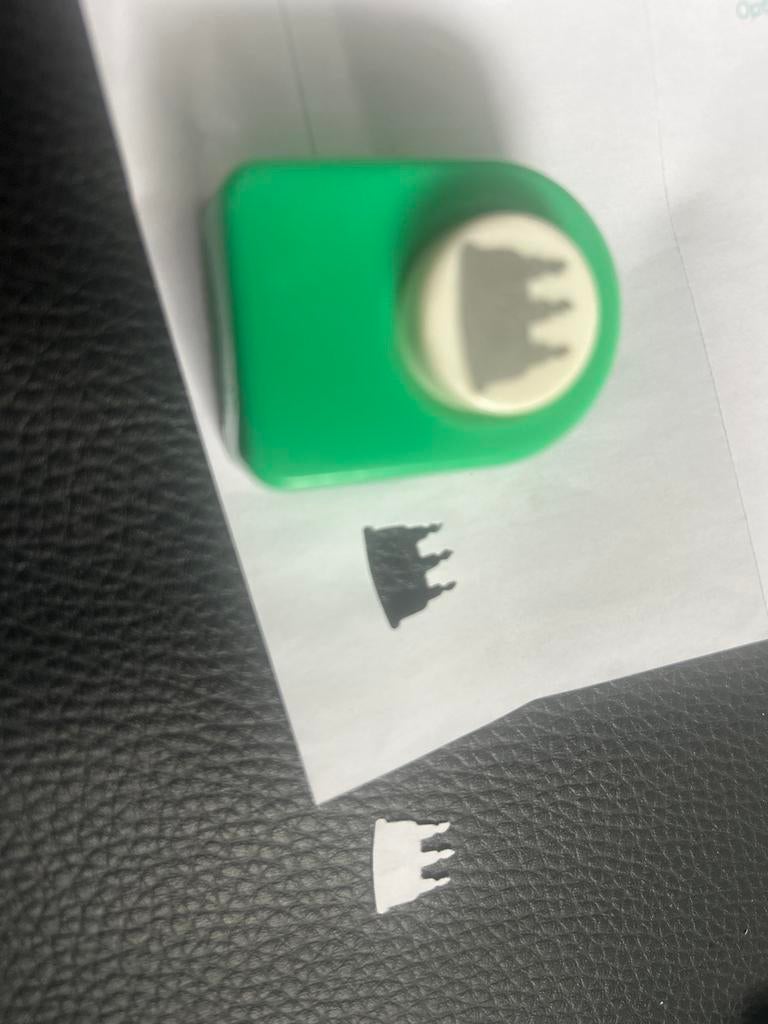 Groene perforator / pons taartmotief, Fantasie, Groen, Gereedschap of Toebehoren, Ophalen of Verzenden