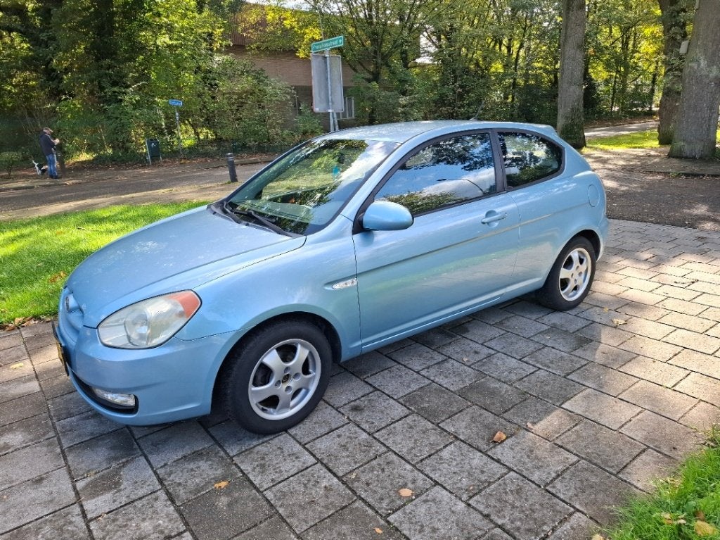 Hyundai Accent 1.4, 09-2011, 143.200 km, Airco, Auto's, Voorwielaandrijving, Accent, 4 cilinders, Blauw