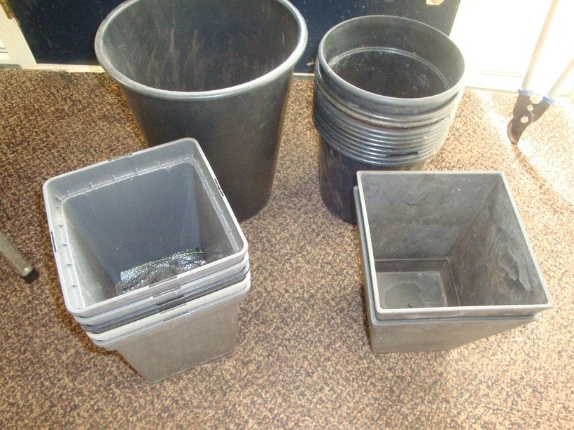 Diverse plastic plantenpotten, Ophalen, Kunststof, Gebruikt, Vierkant