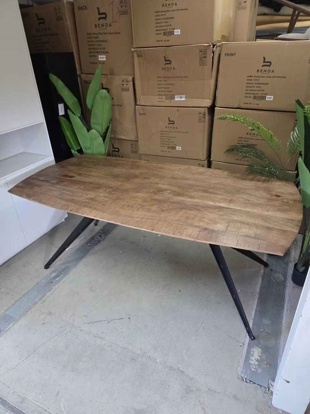 Eettafel Mangohout in 200x100cm van Livingfurn, Ophalen