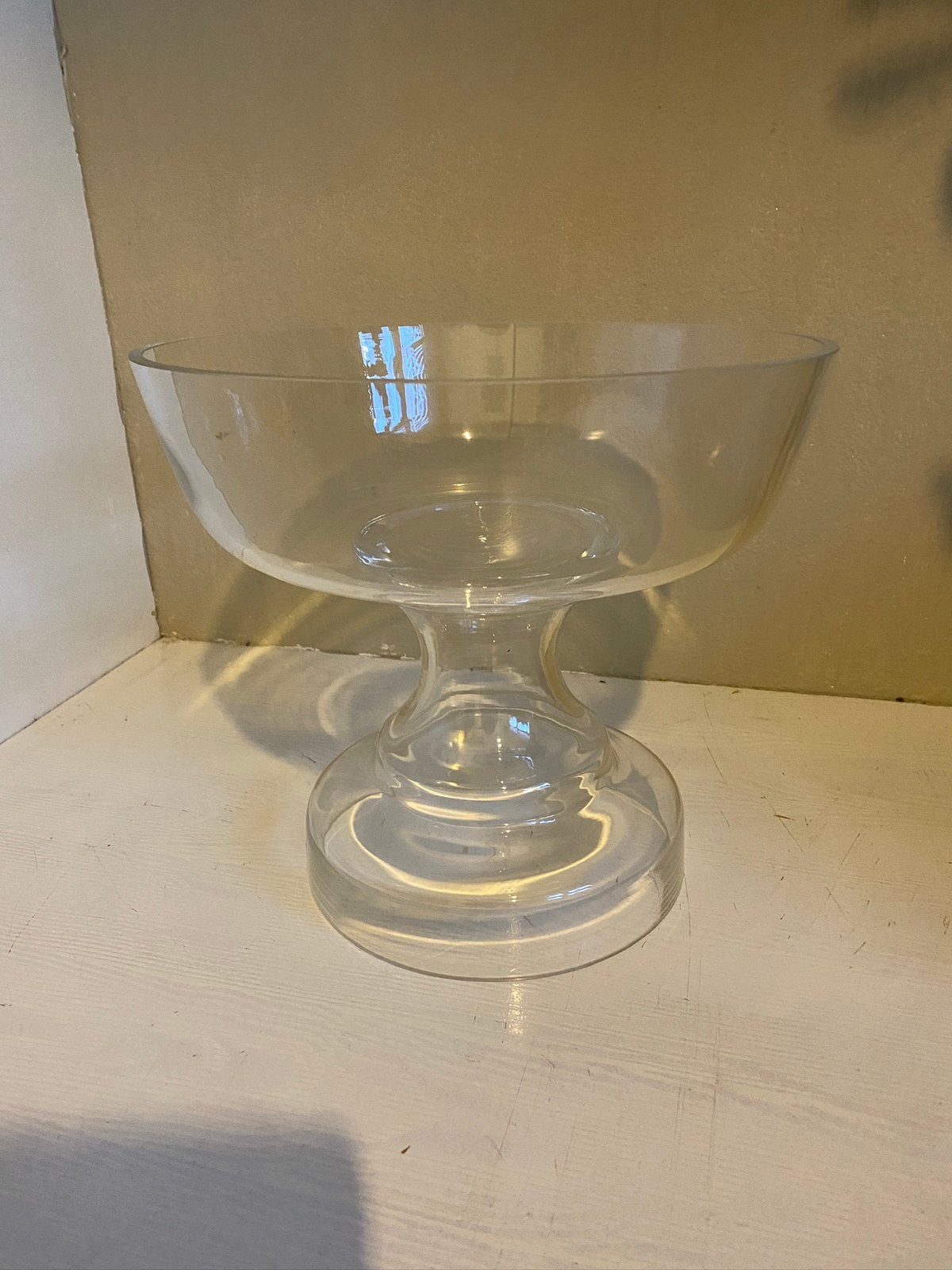 Glas schaal op voet, Ophalen, Op voet, Schaal, Rond