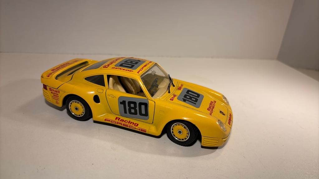 Porsche 959 Bburago 1.24, Ophalen of Verzenden, Bburago, A, A