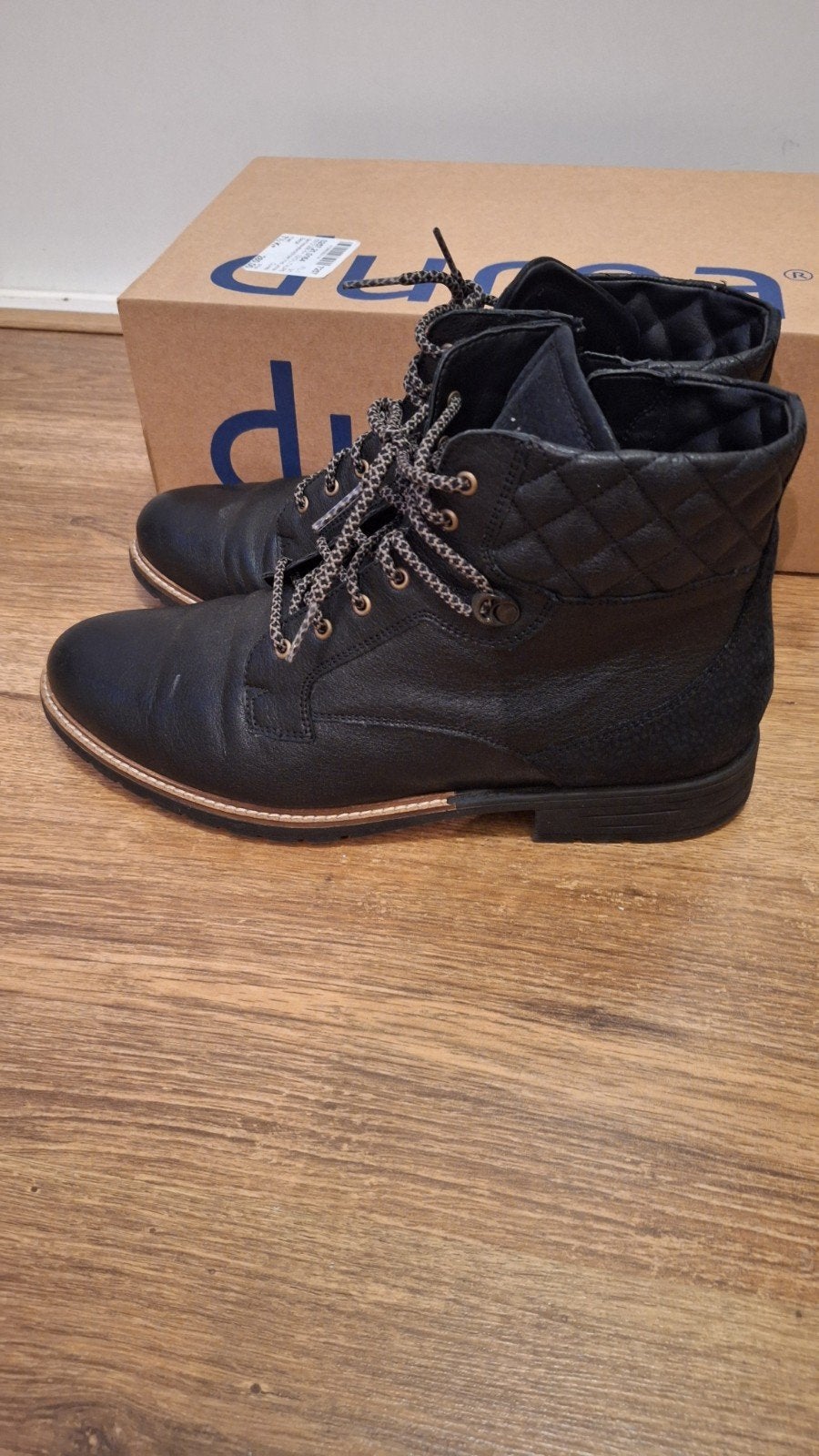 durea maat 7k 3x aangehad, Ophalen of Verzenden, Zo goed als nieuw, Sneakers of Gympen