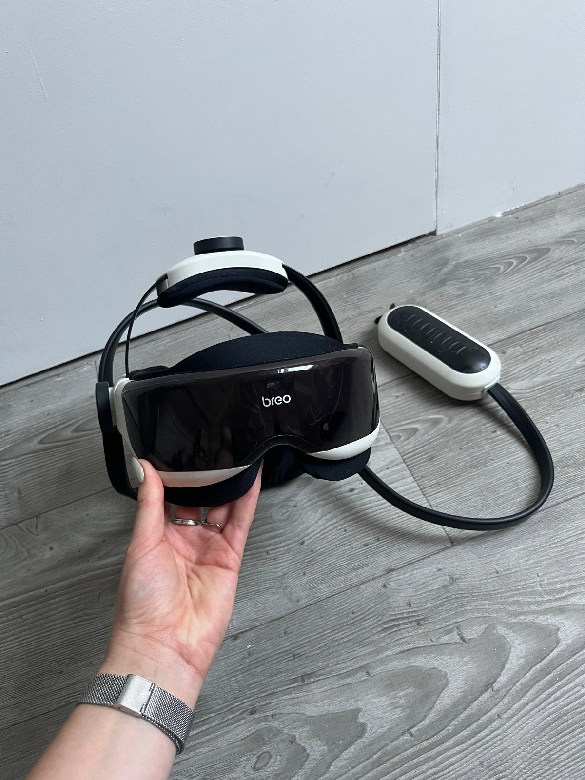 Breo iDream 1260 Hoofdmassagehelm, Ophalen of Verzenden, Zo goed als nieuw, Apparaat