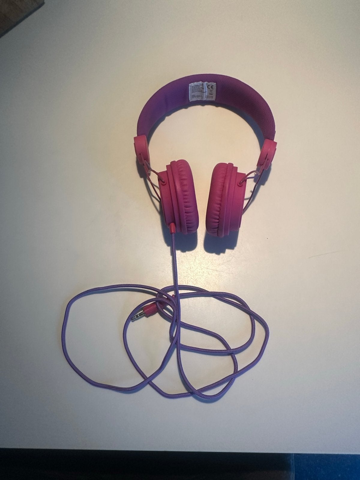 Roze/paarse koptelefoon met draad, Overige merken, Gebruikt, Roze, Ophalen of Verzenden
