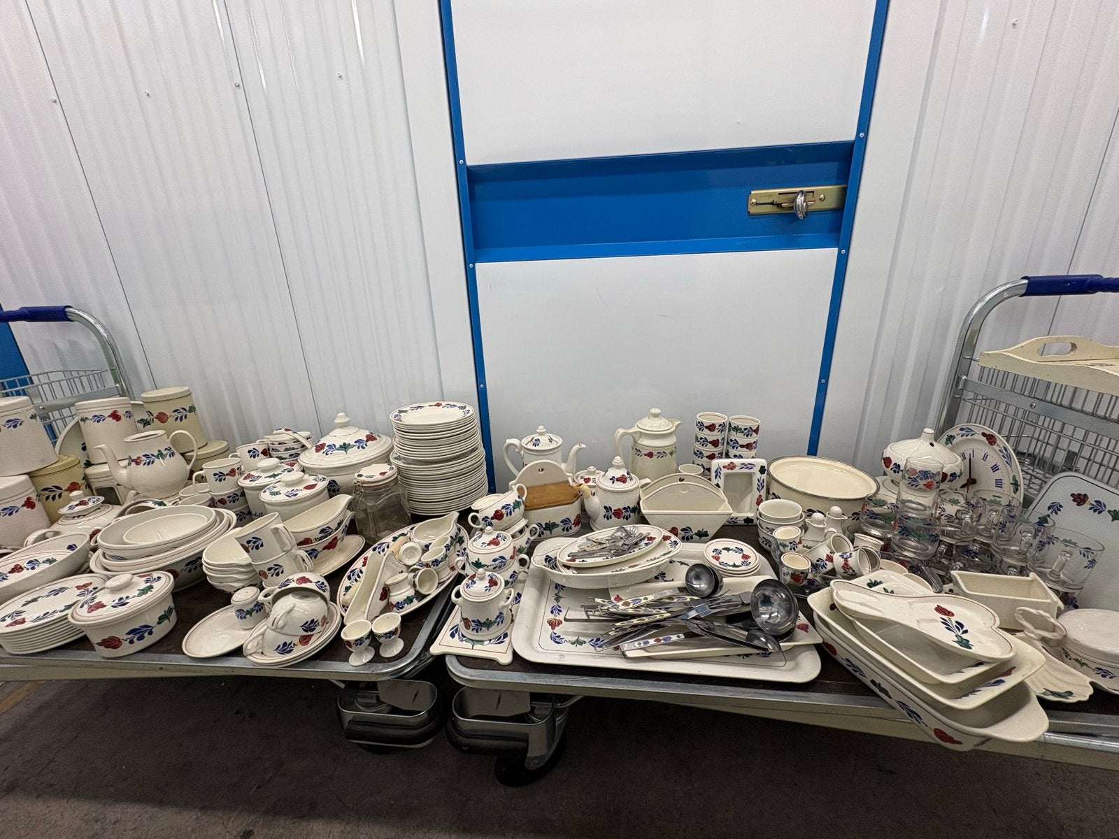 Grote collectie Boerenbont servies - Boch, Ophalen of Verzenden