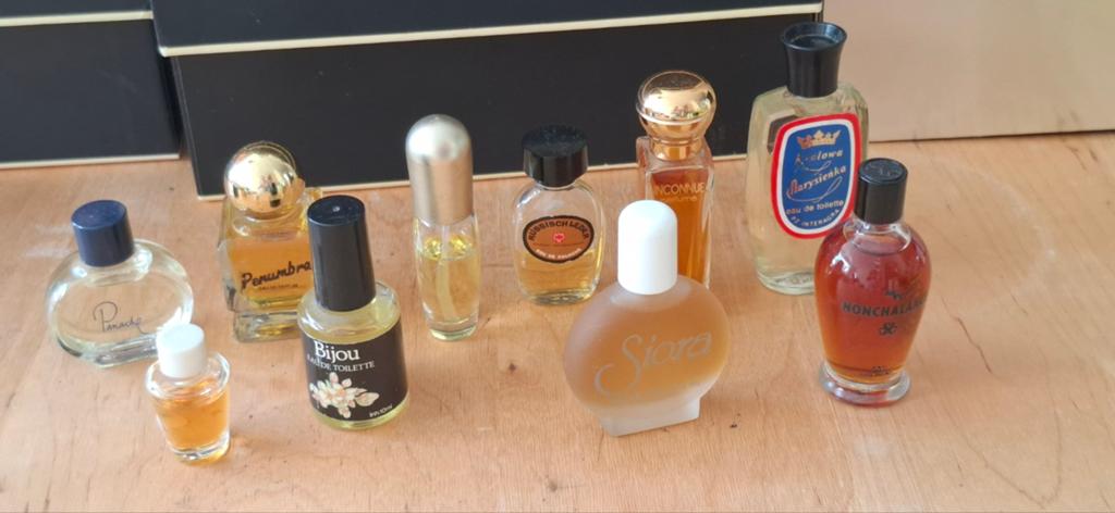 @10 oude mini parfum flesjes@, Ophalen of Verzenden, Miniatuur