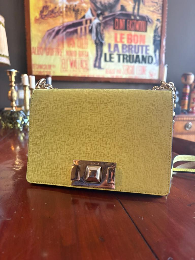 Furla tas, Ophalen of Verzenden, Zo goed als nieuw, Geel, Schoudertasje