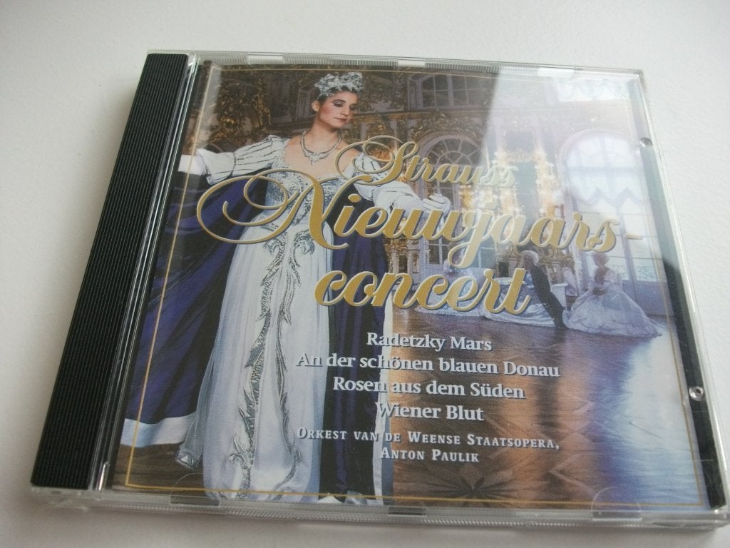 CD Strauss Nieuwjaarsconcert, Ophalen of Verzenden, Classicisme, Gebruikt, Kamermuziek