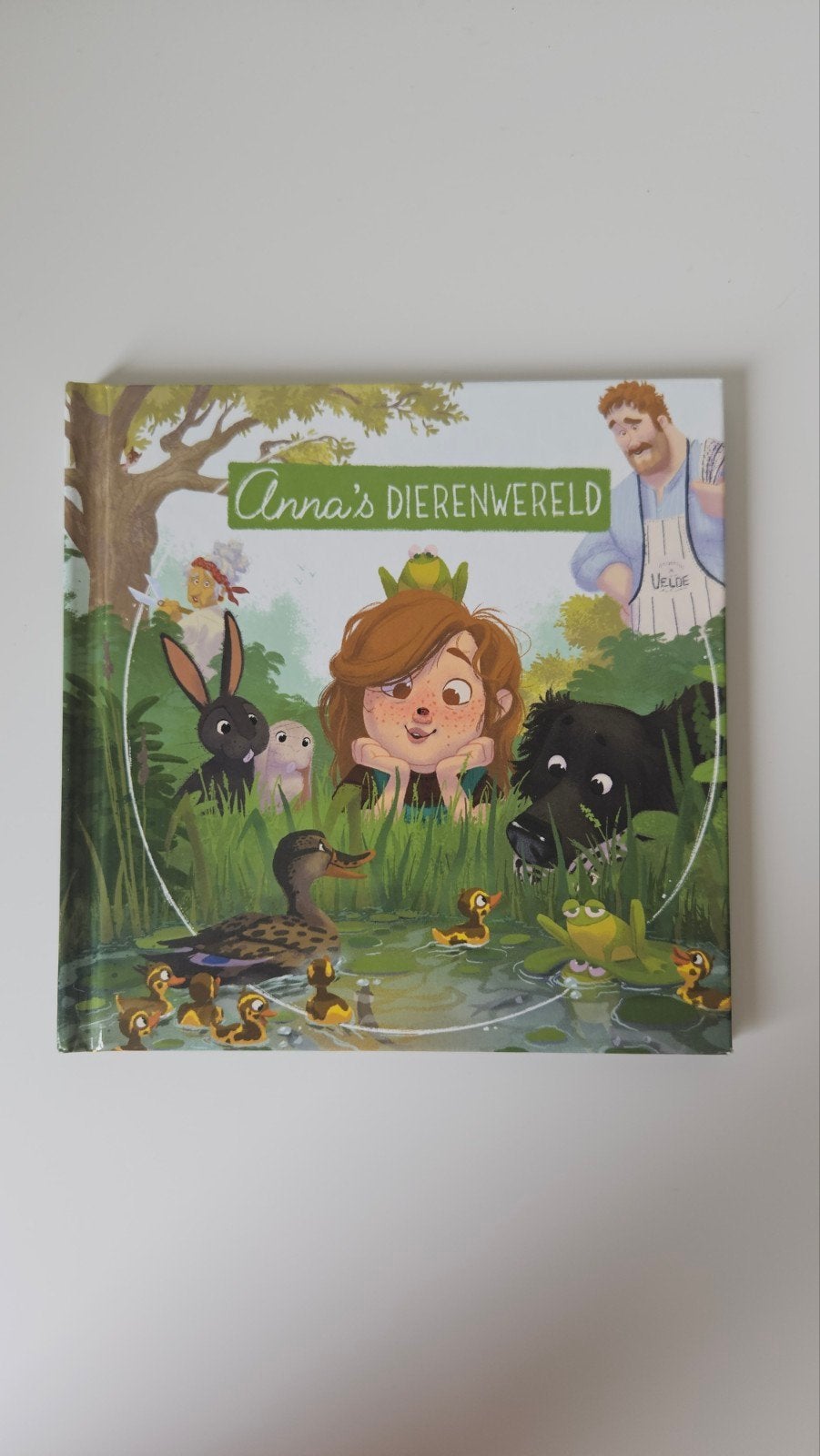 Anna's Dierenwereld - Een avontuurlijk kinderboek, Ophalen of Verzenden, Zo goed als nieuw, Onbekend, 3 tot 4 jaar