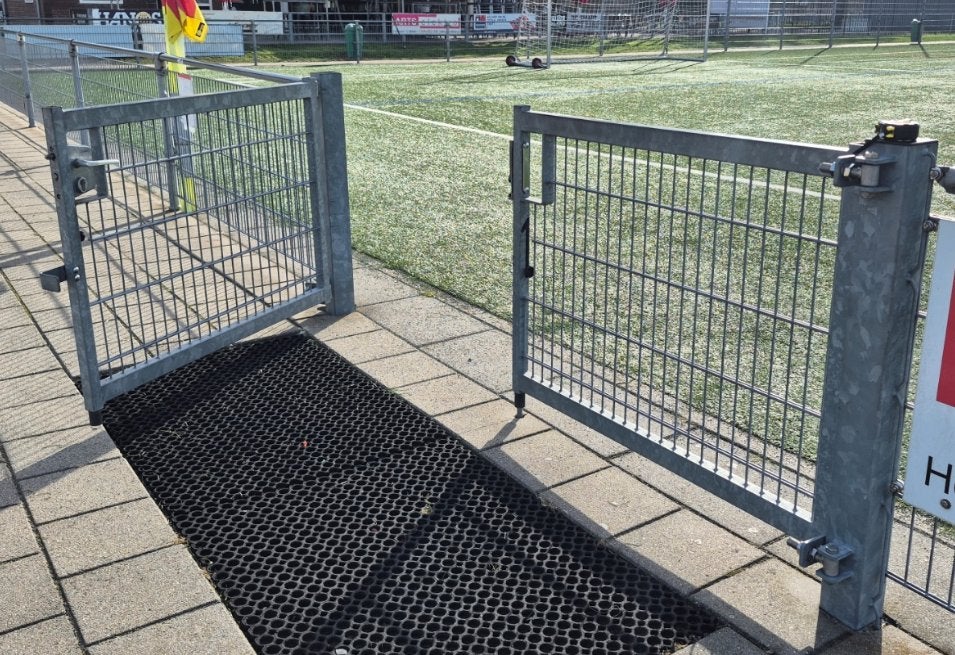 hekwerk dubbelstaafmatten, Ophalen, Met poort, Dubbelstaafmat hekwerk, Zo goed als nieuw