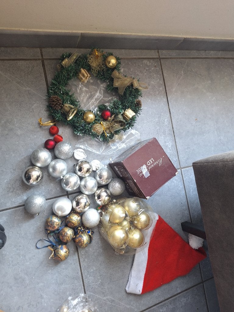 vele kerstversiering, Ophalen of Verzenden, Zo goed als nieuw