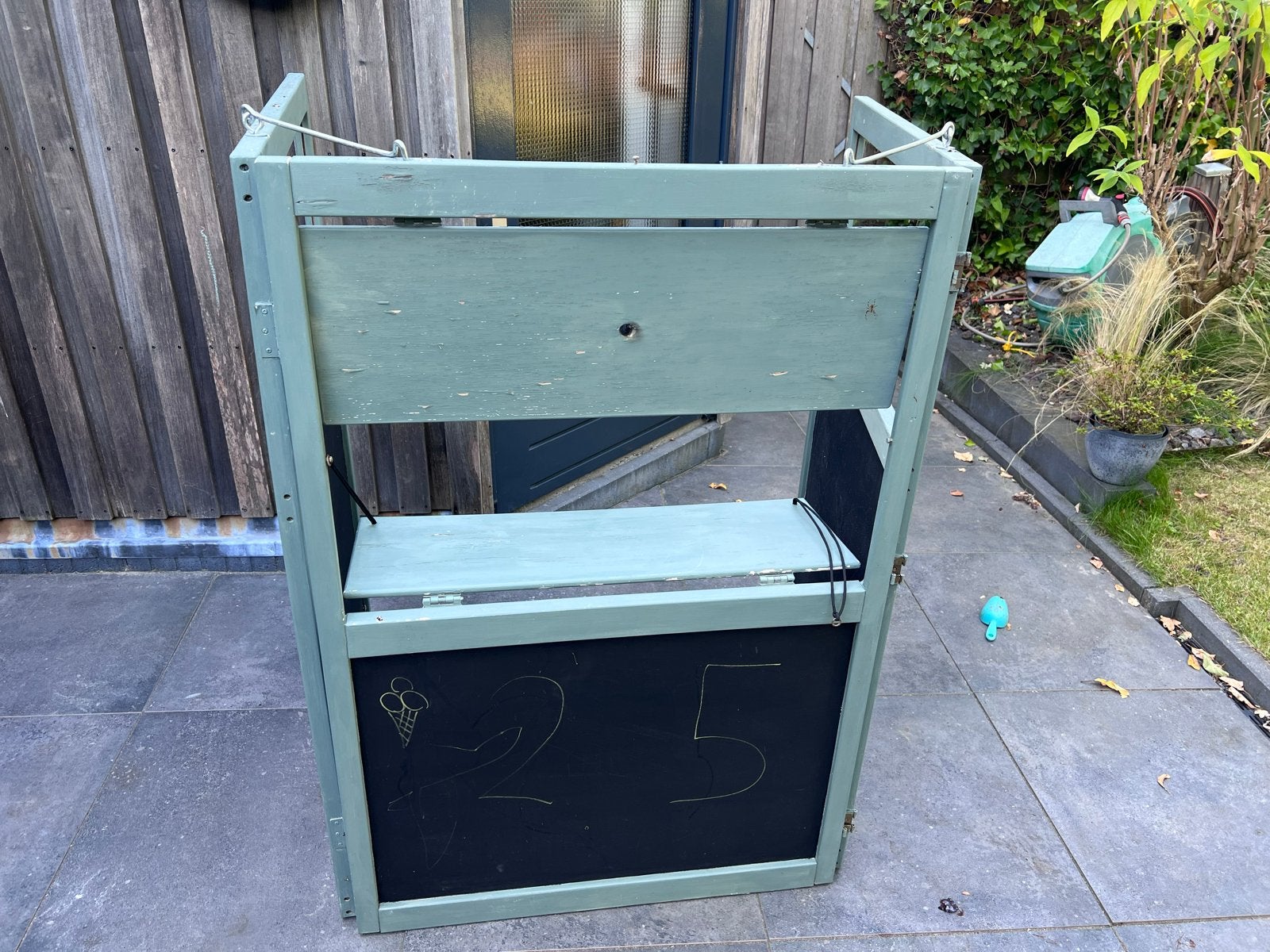Antiek Houten Speelkraampje met Krijtbord - Opvouwbaar, Ophalen, Gebruikt, Hout