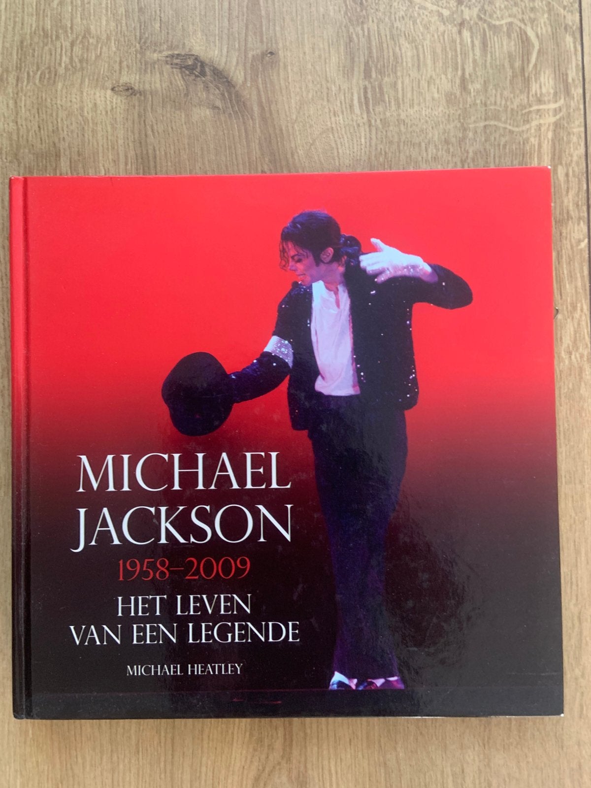 M. Heatley - Michael Jackson - Het leven van een legende, Verzamelen, Ophalen of Verzenden, Zo goed als nieuw